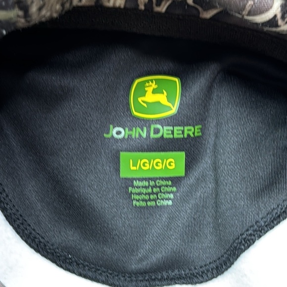 John Deere Camouflage Hoodie Size Large - Picture 7 of 10